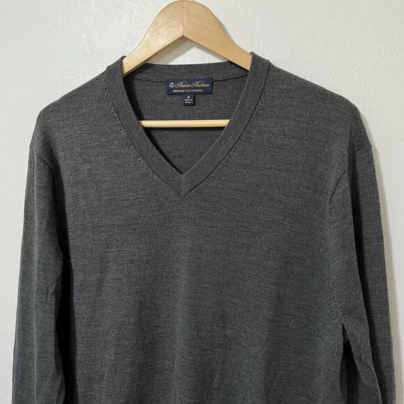 Brooks Brothers SaxXon Merino Wool Sweater Men's Size M Gray Academia Corpcore - Picture 3 of 6